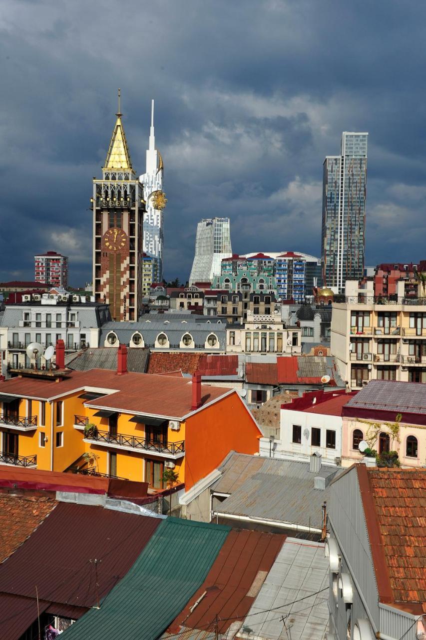 Old Garden Hotel Batumi Exterior photo